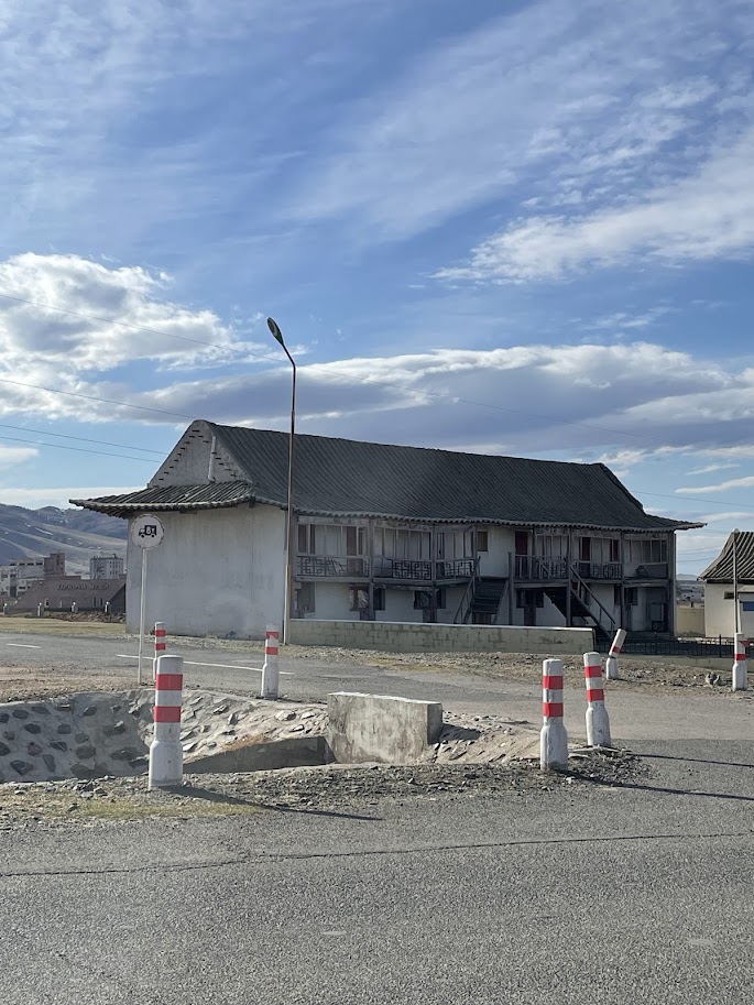 Surviving Mongolia’s Bus Journeys: Tips &&nbsp;Tricks